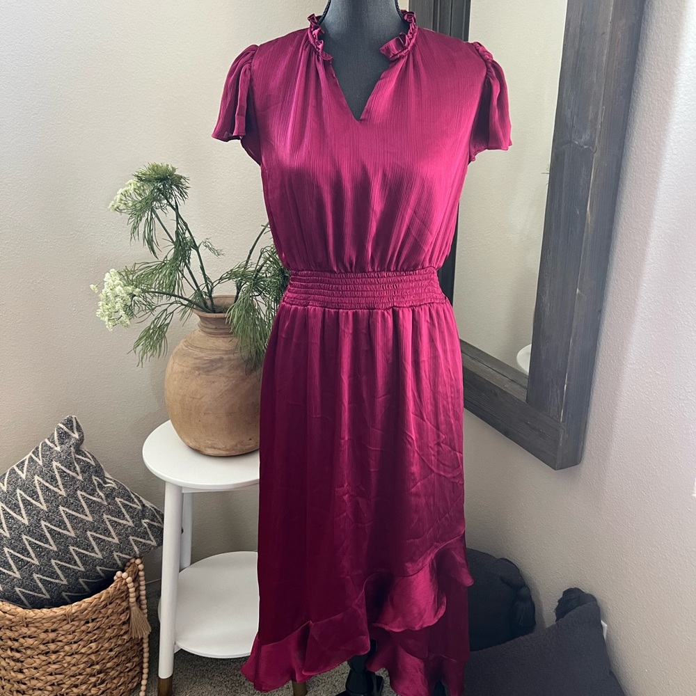 CeCe Cabernet Midi Dress with Ruffled Hem